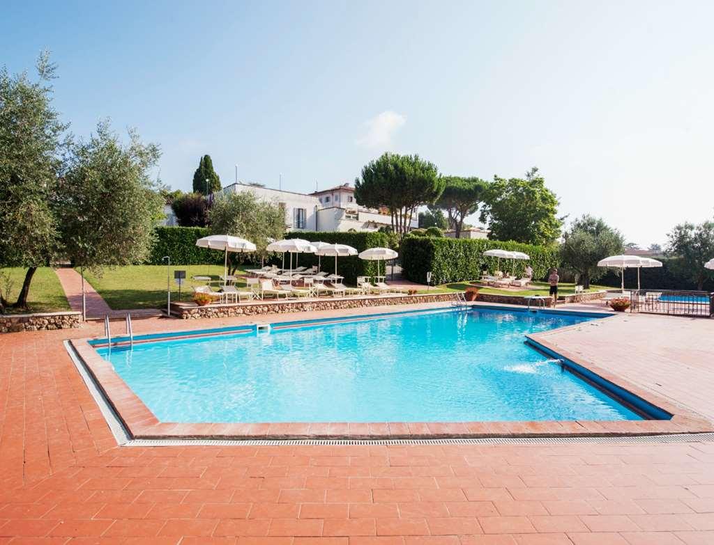 Hotel Garden 4*