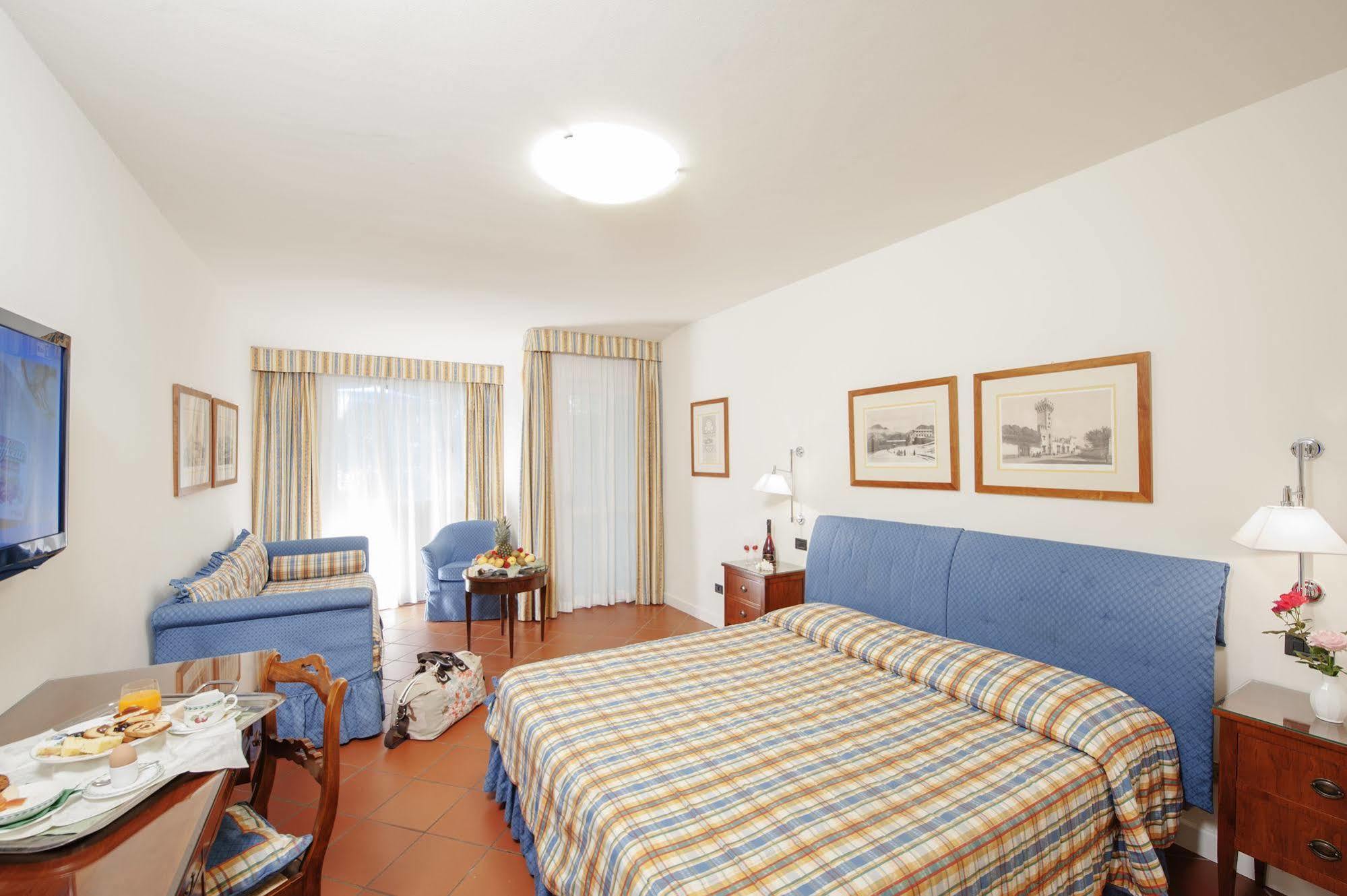 Garden Hotel 4*
